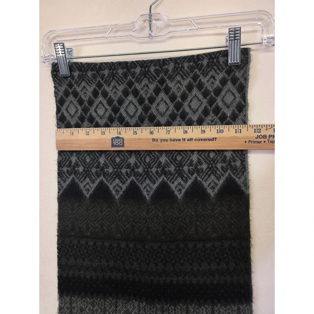 D&Y Scarf Mens OS Black Gray Fair Isle Softer Than Cashmere Academia Minimalist‎